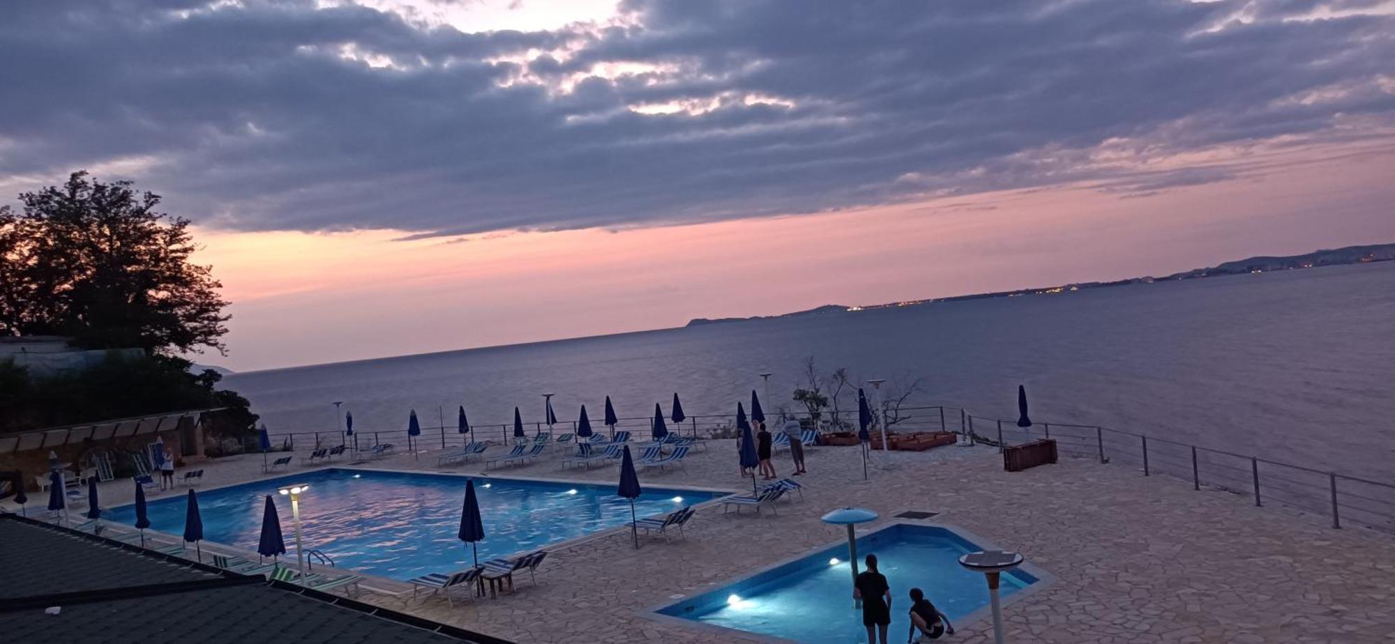 Artemis Beach House Wlora Zewnętrze zdjęcie