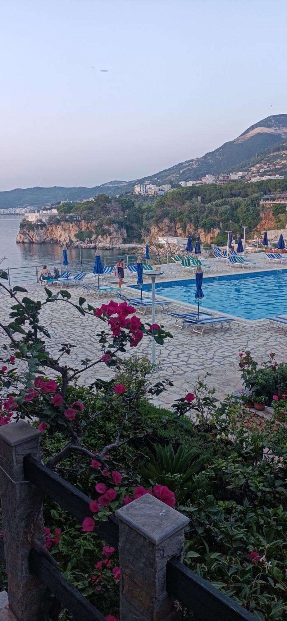 Artemis Beach House Wlora Zewnętrze zdjęcie