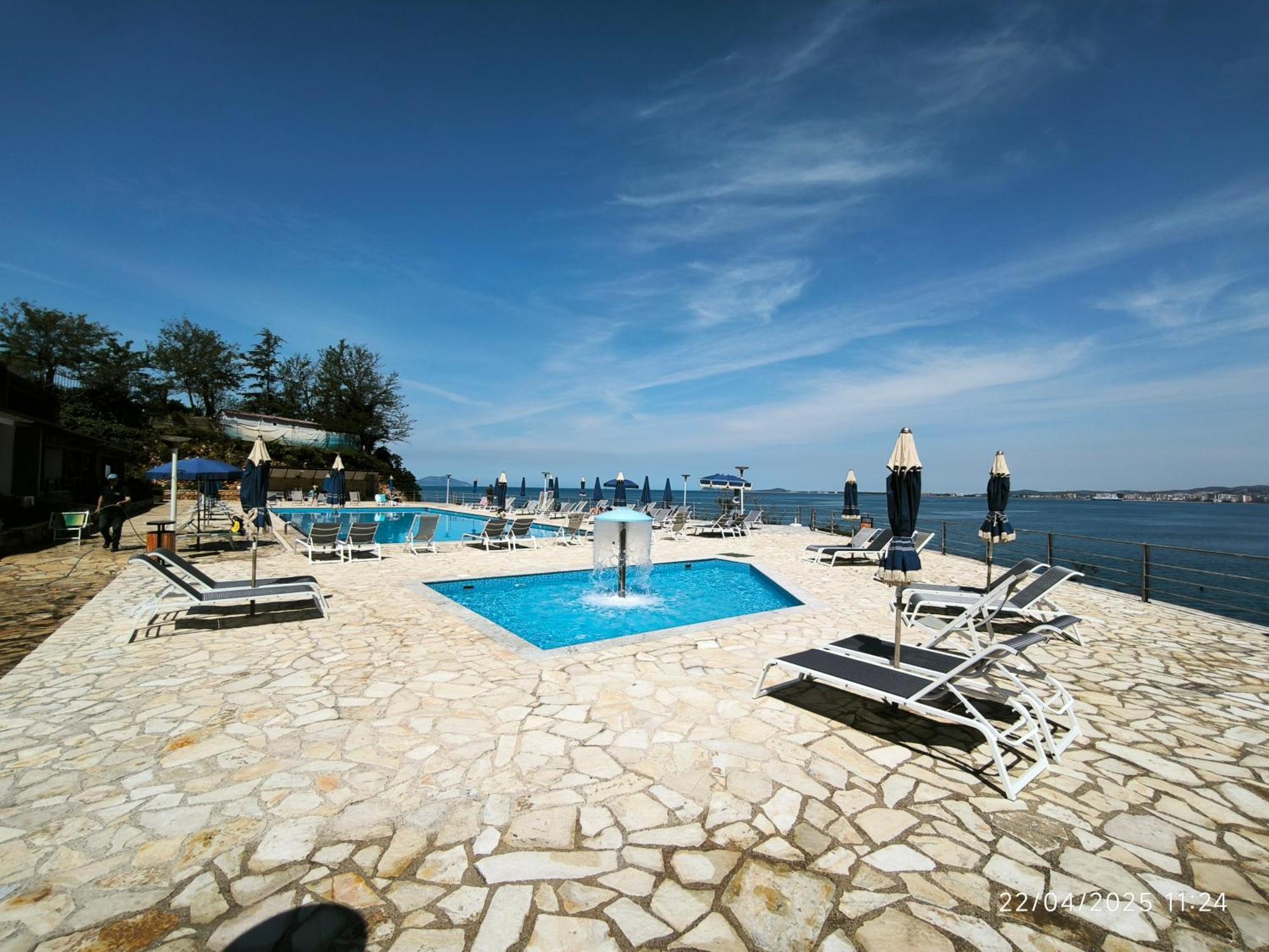 Artemis Beach House Wlora Zewnętrze zdjęcie